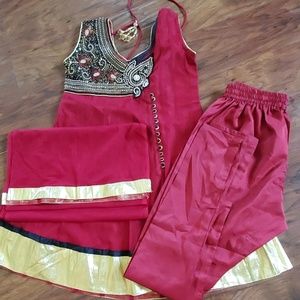 Chudidar NEW GIRLS!!!!!!